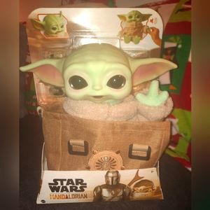 NWT Star wars the mandalorian toy